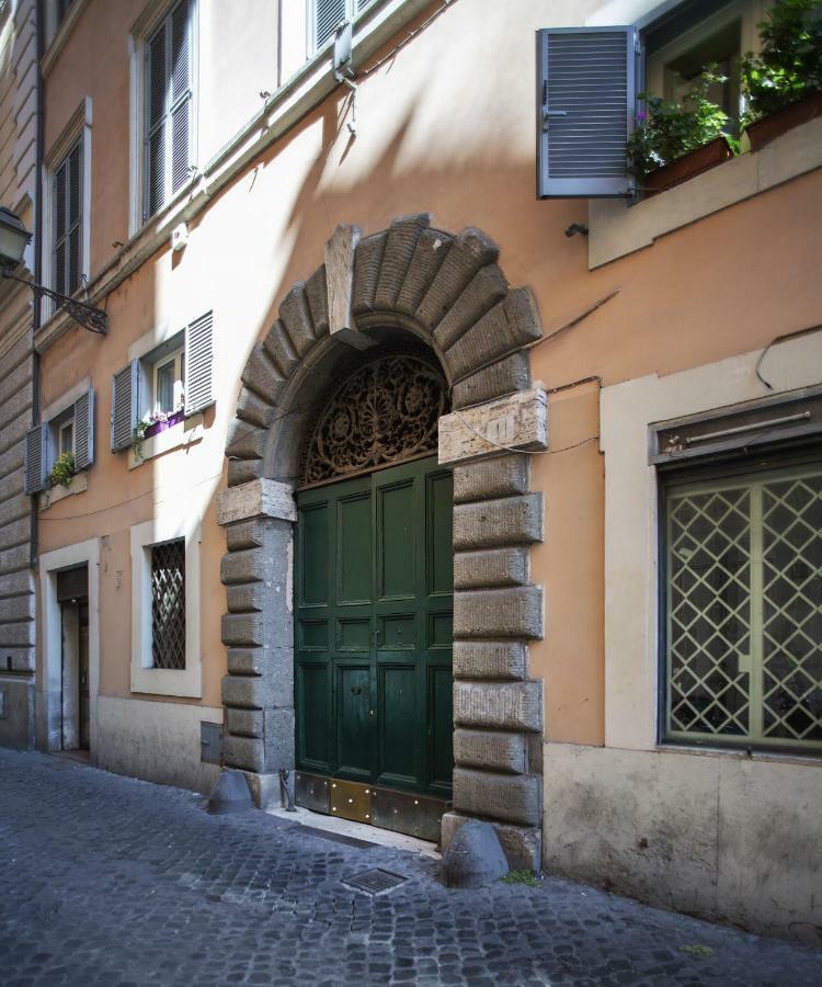 Appartement Domus Paradiso In Center Rome